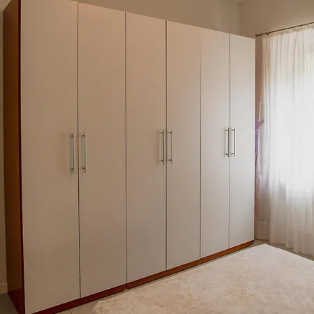 Apartment Casa Margherita Angera